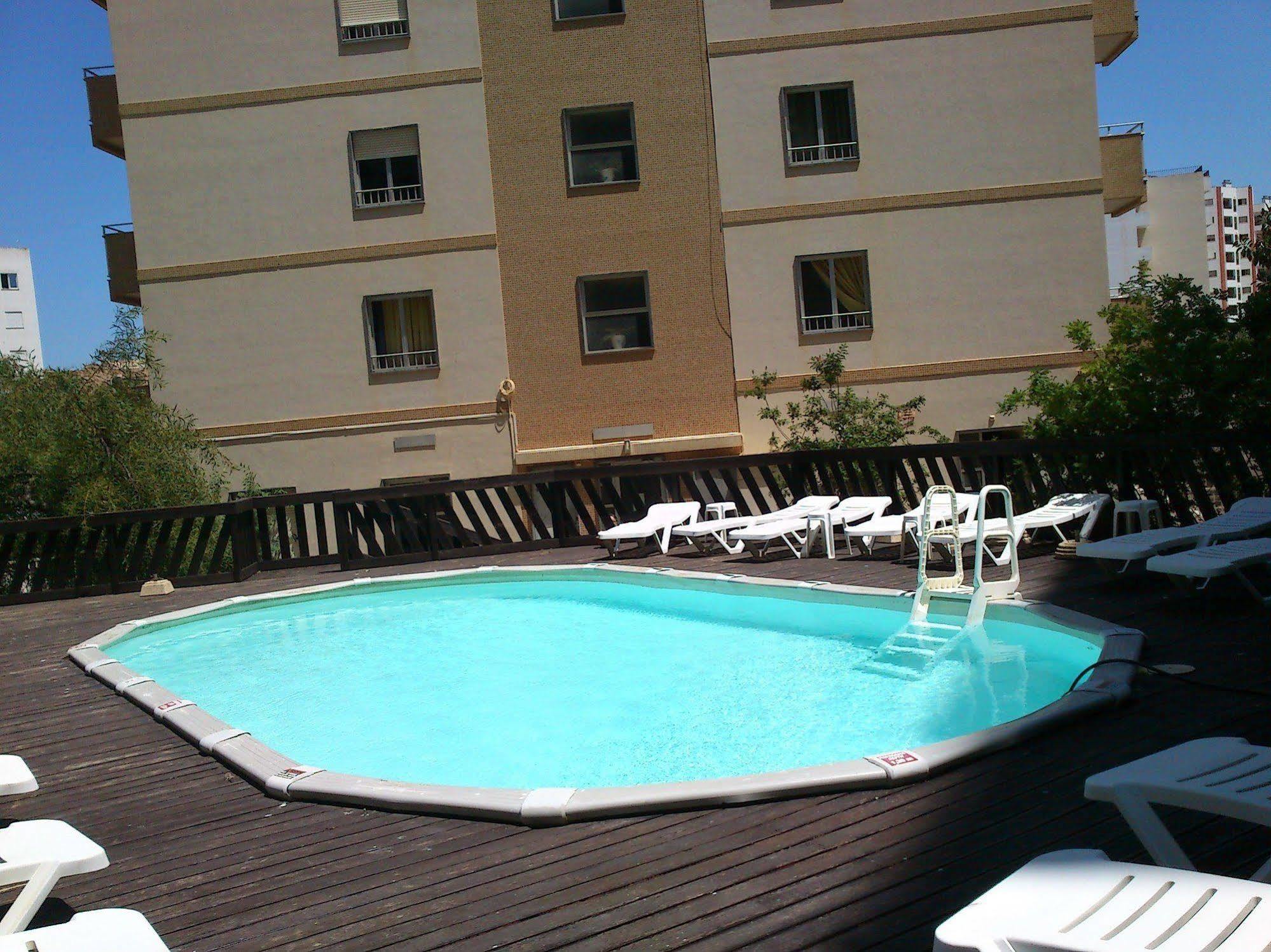 Hotel Apartamento Iate Portimao Exterior photo